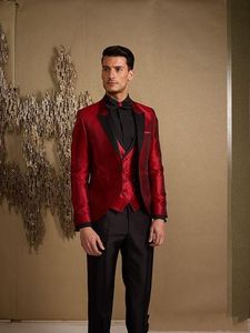 Excellent Design Rouge Hommes Smokings De Mariage Noir Peak Revers Un Bouton Marié Smokings Haute Qualité Hommes 3 Pièce Costume (Veste + Pantalon + Cravate + Gilet) 28