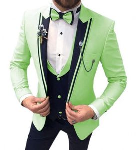 Excelente derecho verde novio esmoquin negro chal solapa Slim Fit padrino vestido de boda excelente hombre chaqueta Blazer traje de 3 piezas