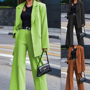 Exclusive Design Fashion About Automne Couleur solide d'hiver à manches longues Femme Femme Casual Street Style Sett Two Piece Disponible en marron noir et vert AST181481