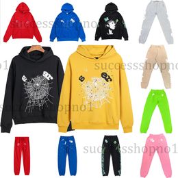 Exclusieve ontwerper Hoodies: Young Thug 555555 Trapstar Unisex pullover sweatshirts met Bold Foam Print Graphics - Perfect voor sportkledingstijlen in Amerikaanse maten S tot XL