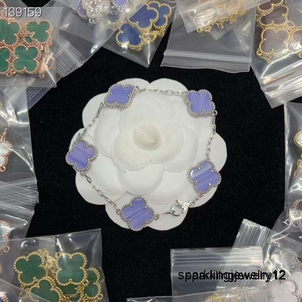 Bracelets de charme exg4 Van Fourleaf Clover Bracelet Marque Love Designer For Women Purple Stone Bling Diamond Diamond Turquie cohérent Tenn