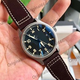 Dure Menwatch IWC Watch Mens Mark achttien horloges Hoogwaardige Auto Mechanische Uhren Super Dikke datum Haakjes Lederen Strap Watchbox Montre Pilot Luxe Tfyw