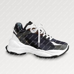 Explosion NIEUW Dames 1AAP5L Run 55 sneaker sportief design canvas past bij sneakers racekleding Mix van materialen tape Initialen zwart Verhoogde rubberen buitenzool oogjes