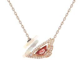 Expressive Love: 14K Gold Swan Designer Necklace - Ins Style Diamond Pendant, Emotional Gift Sieraden voor vrouwen, Fashion Diamond Necklace om genegenheid te presenteren