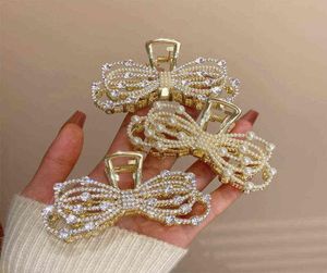 Exquis Bow Pearl Clip de diamant complet Clip de cheveux élégant pour femmes Porte-toits quotidiens Accessoires de cheveux pour femmes T2208088420115