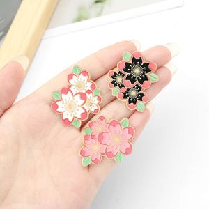 Exquisite Cartoon Cherry Blossom broche druppel olie -email Gebakken verf roze bloempen rugzak kraag badge accessoires