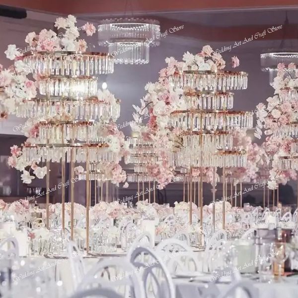 Exquisito candelabro de cristal, mesa de boda, bases centrales para centros de mesa, pared de flores acrílicas doradas de lujo, pilares de Chuppah, arco dorado, decoración para eventos 223