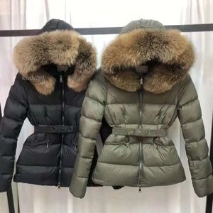 Doudoune d'hiver exquise avec col de raton laveur véritable, Parka chaude à la mode avec ceinture, manteau rembourré à grande poche pour femme