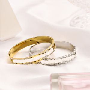 Exquisito brazalete de oro para mujer de diseñador de marca de moda con estampado de letras de acero inoxidable chapado en oro de 18 quilates de primera calidad, ideal para joyas de boda y regalos de amor