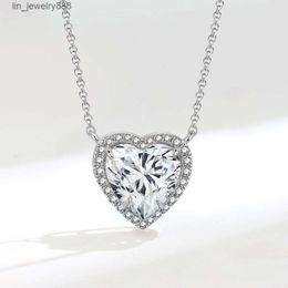 Collier de luxe avec pendentif en forme de cœur scintillant, en Moissanite, plein de diamants, en forme de cœur, brillant, chaîne de clavicule