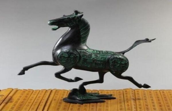 Exquis vieux chinois Bronze Statue Horse Fly Swallow Figures guérison Decoration Medicine 100 BRONZE9863327