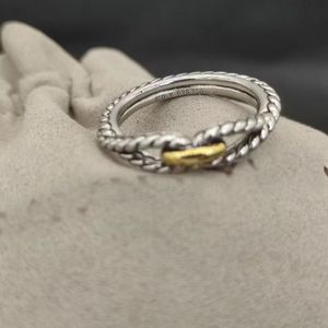 Alliance de luxe en perles exquises de la série DY Twisted Ring X, idéale pour les amies et les amantes, bijoux de créateurs