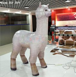 Exquise realistische opblaasbare Alpaca Mascot Air Blown Animal for Outdoor Promotion Decoration