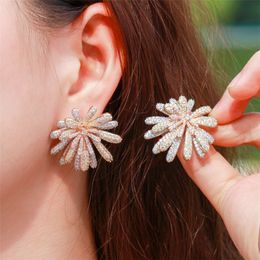 Boucles d'oreilles à tige en forme de fleurs de soleil exquises, zircone cubique AAA, bijoux en cuivre, blanc, rouge, diamant complet, cadeau de luxe, multicolore, taille 3,5 cm