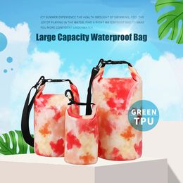 Packs de cadres externes Green TPU Outdoor Beach Swimming Bag Réglable Sports Surf Waterproof Ink Splash Design 2L5L8L 230427