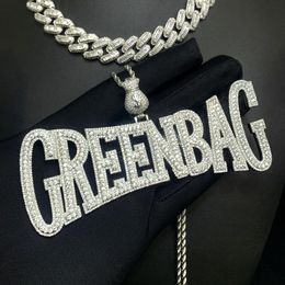 Extra grand Hip Hop hommes bijoux MoneyBag Bail entièrement pavé 5A CZ glacé Bling lettre vert sac pendentif collier 240311