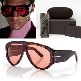 Extra grote ovaalvormige UV400 resistente zonnebrillen voor mannen Retro kleurrijke golfmasker zonnebrillen mannen en vrouwen met beschermende case tf1044