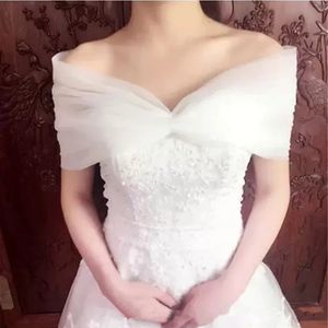 Élégant Bateau décolleté mariage mariée enveloppes veste châle Sexy épaules nues Tulle à lacets dos accessoires de mariage