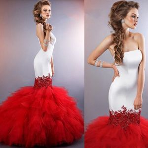 Extravagant blanc et rouge sirène robes de soirée longue Torse Scintillant dentelle rouge Tulle volantée Appliques Jupe Robes de mariée