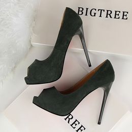 talons hauts extrêmes chaussures de bureau femme chaussures sexy marque femmes talons hauts plate-forme talons chaussures italiennes femmes designers femmes pompes stiletto