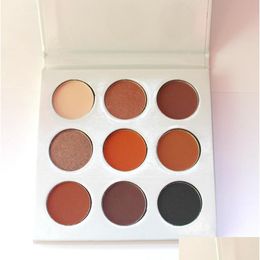 Sombra de ojos Maquillaje 9 Color Bronce Paleta de sombras de ojos Paletas de polvo prensado Fácil de usar Aclarar Mate Metálico Gota Entrega Salud Dh4K5