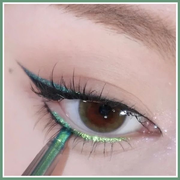 Sombra de ojos Camaleón brillante Delineador de ojos Lápiz Verde Oro Púrpura Brillo Sombra de ojos Mentira Gusano de seda Pluma Cosméticos de belleza impermeables Maquillaje de mujer 231023