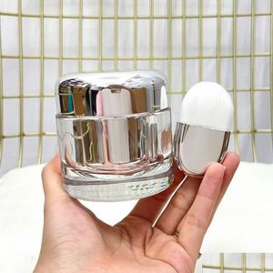 Ombre À Paupières De Qualité Supérieure Célèbre Le Cou Et Le Décolleté Crème De Centrage 50 Ml Avec Brosse Drop Delivery Santé Beauté Maquillage Yeux Dhqvy