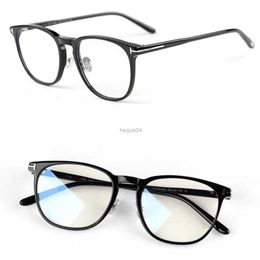Montura de gafas 2023 Nueva moda Marco T0m TF5700 Marco negro de alta calidad con prescripción Lentes transparentes antiluz azul Gafas para hombres