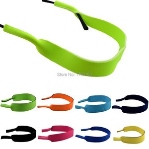 Chaînes de lunettes 50pcslot Lunettes de soleil en néoprène de qualité supérieure Lunettes Sports de plein air Band Strap Head Band Floater Cord Lunettes Support extensible 230612