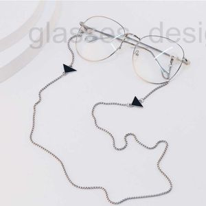 Bril ketens ontwerper mode moderne ontwerpbrief zonnebril keten vrouwen driehoek letters masker oortelefoonketens accessoires hoge kwaliteit 32R5
