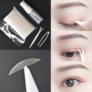 Eyelid Tools Sdatter 240pcs Eyelid Tape Sticker Invisible Double Fold Eyelid Lace Paste Self-adhesive Eyelid Sticker Sweat Resistant Eyes Mak 231102