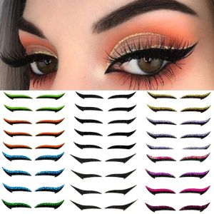 Eyeliner 5/6Pair Glitter Eyeliner Sticker Set Waterdichte herbruikbare zelfklevende ooglidsticker Doubleline Eyelid Patch Face Makeup Beauty