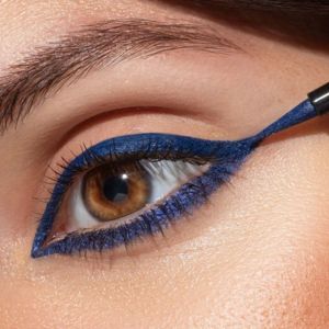 Eyeliner 6 kleuren waterdichte blauwe vloeistof eyeliner potlood longlasting gemakkelijk te dragen matte eye voering zwart rood wit paars bruin eyliner