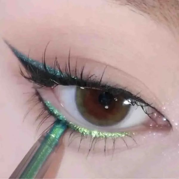 Delineador de ojos brillantes diamantes delineador de ojos verde oro púrpura brillo sombra de ojo sombra de seda espuma de belleza impermeable cosmética para mujeres maquillaje