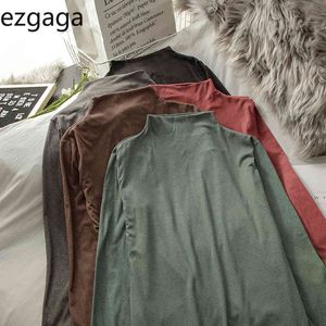 Ezgaga T-shirt Dames Herfst Koreaanse Mode Turtleneck Effen Lange Mouw Top Slanke Dunne T-shirt Vrouwelijke Binnen Bodem Casual 210430