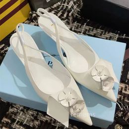 F/W 2023's Luxury PRAX Sandales Chaussures Floral Origami-like Slingback Femmes Chaton Talons Cuir Souple Maintenant-signature Bout Pointu Pompes Fête Mariage Dame Marche EU35-40