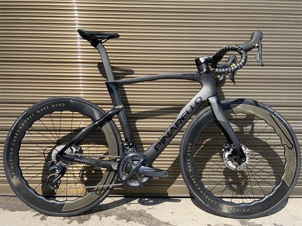 F14 F Carbon Complete Road Bike Bob Black con R7020 Groupset para la venta Princeton 6560 65 mm de ruedas de carbono