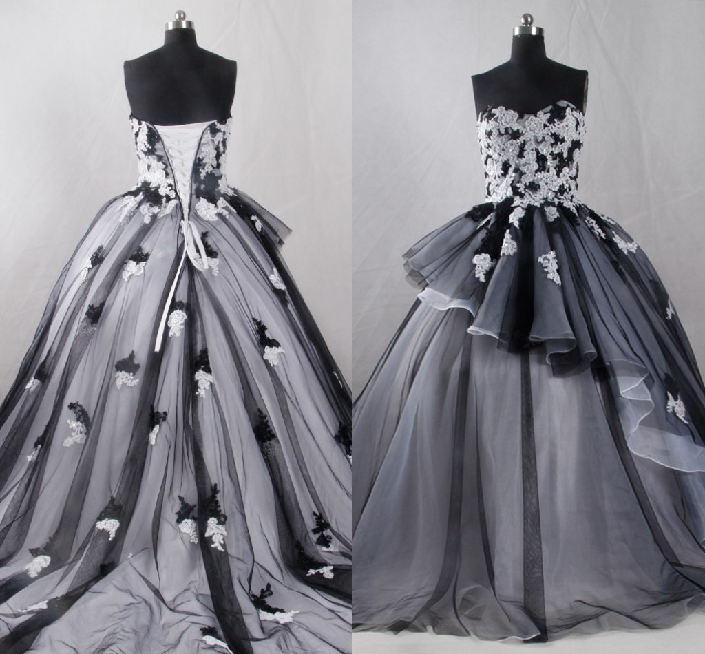 

White and Black Gothic Lace Wedding Dresses Sweetheart Lace Up Organza Sweep Train Applique Lace Corset Vintage Bridal Gowns 2016, Black & white