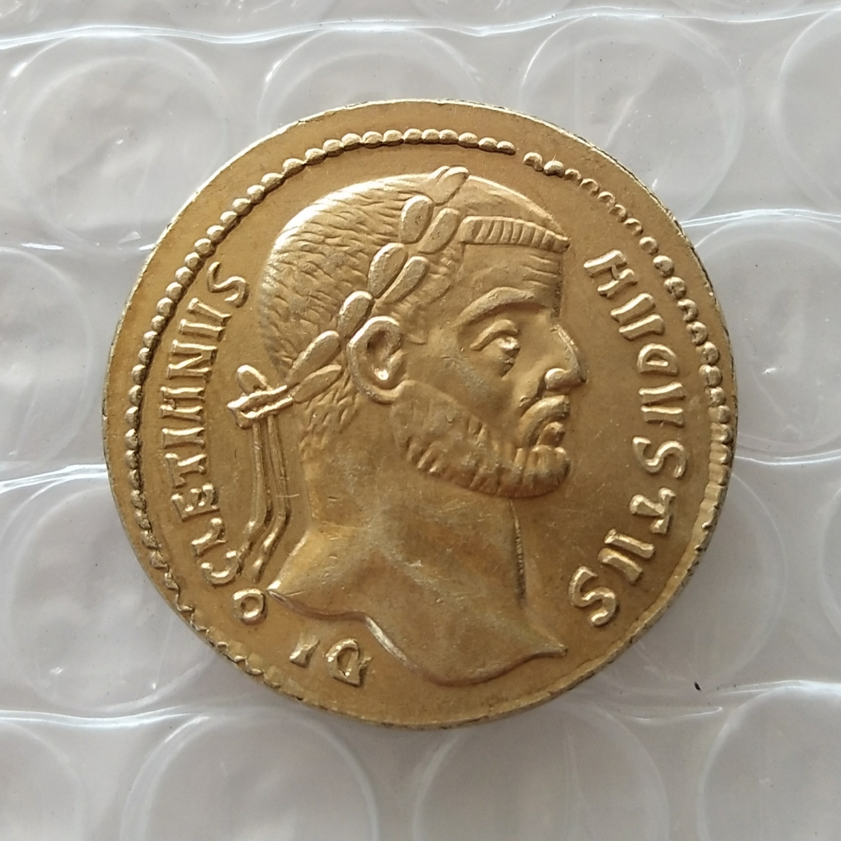 

RM(33)Ancient Diocletian aureus Roman Copy Coins
