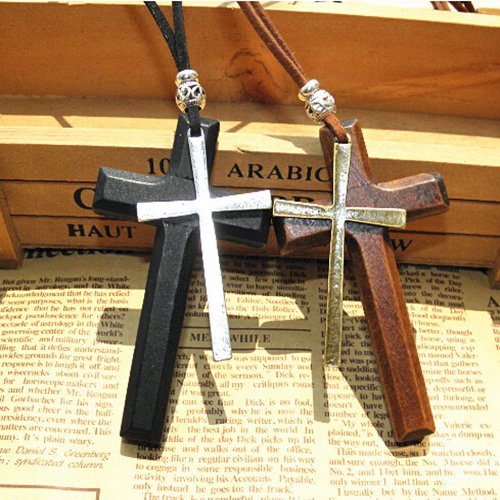 Livraison gratuite! Nouvelle Mode En Bois Massif Croix Collier Pièces Anciennes Double Couche Pendentif Chandail Chaîne Style Coréen 12 pcs