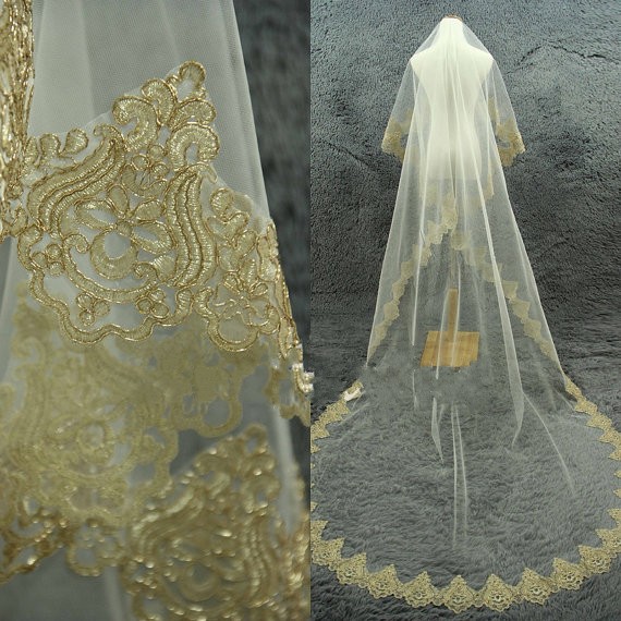 

Gold Edges Veil 1 Tier Cathedral Veil Alencon Lace Veil Ivory Bridal Veil Custom 3 Metersl Wedding Accessories No Comb Free Shipping, Ivory with gold edge