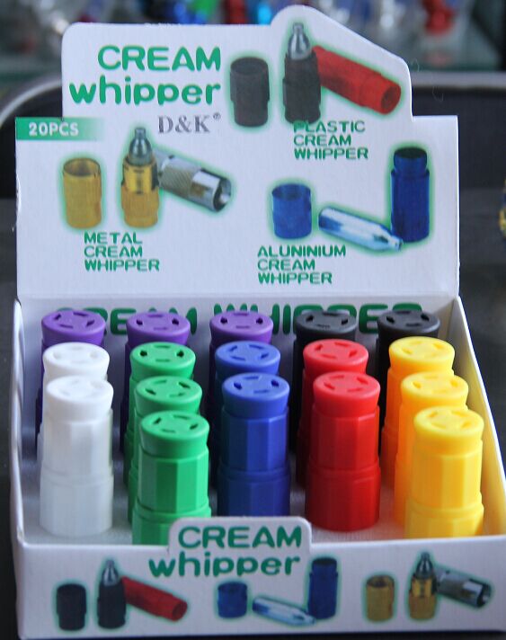 

New smoking pipes Palstic cracker colorful cracker cream whipper smoking gas mix colors
