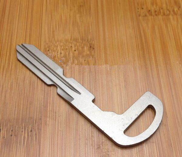 

Free Shipping Smart Key Blade For Nissan Cima infiniti q45 Smart Card, Black