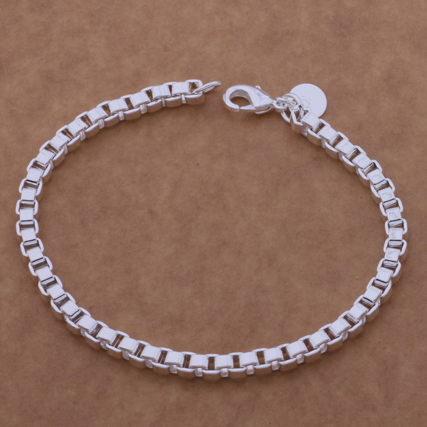 Livraison gratuite avec numéro de suivi Vente supérieure 925 Bracelet en argent Boîte de revenus Bracelet en argent Bijoux en argent 30pcs / lot