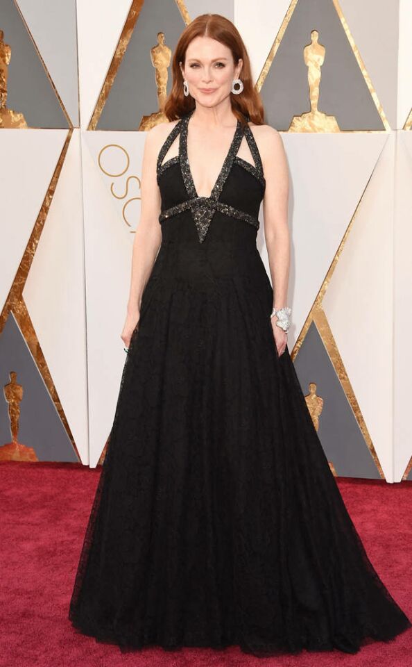 

88th Oscars Awards Deep V neck Celebrity Dresses 2016 Julianne Moore A Line With Sequins beaded Grace Black Formal Evening Party Gowns, Water melon