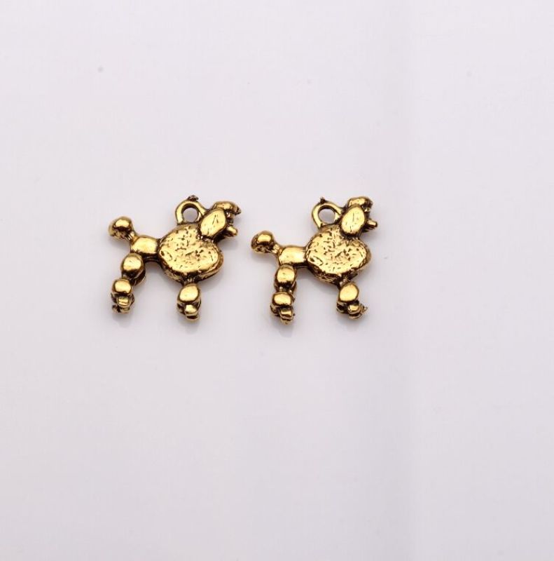 6 X PUPPY DOG ENAMEL COATED CHARMS//PENDANTS JEWELLERY MAKING