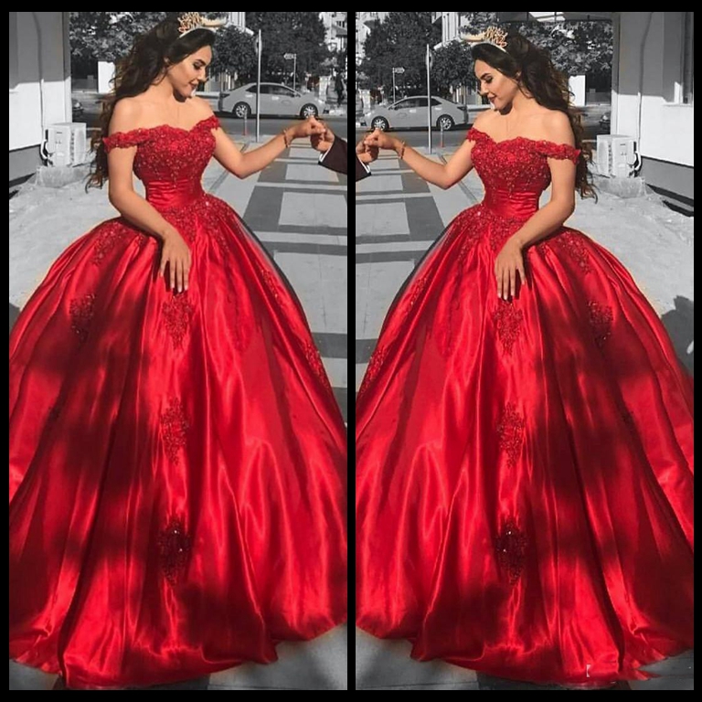 2018 Corset Quinceanera Dresses Off Shoulder Red Satin Formal Party Gowns Sweetheart Sequined Lace Applique Ball Gown Prom Dresses