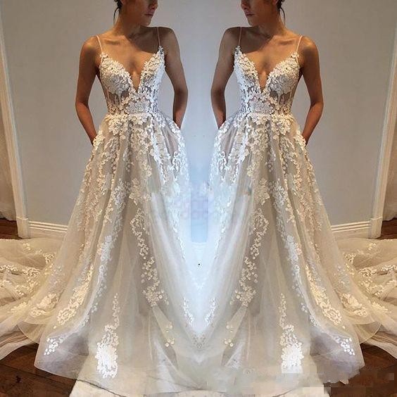

2018 Pallas Haute Lace Applique Sexy Country Wedding Dresses Modest Spaghetti Straps V Neck Backless Chapel Train Beach Boho Bridal Gowns, Ivory