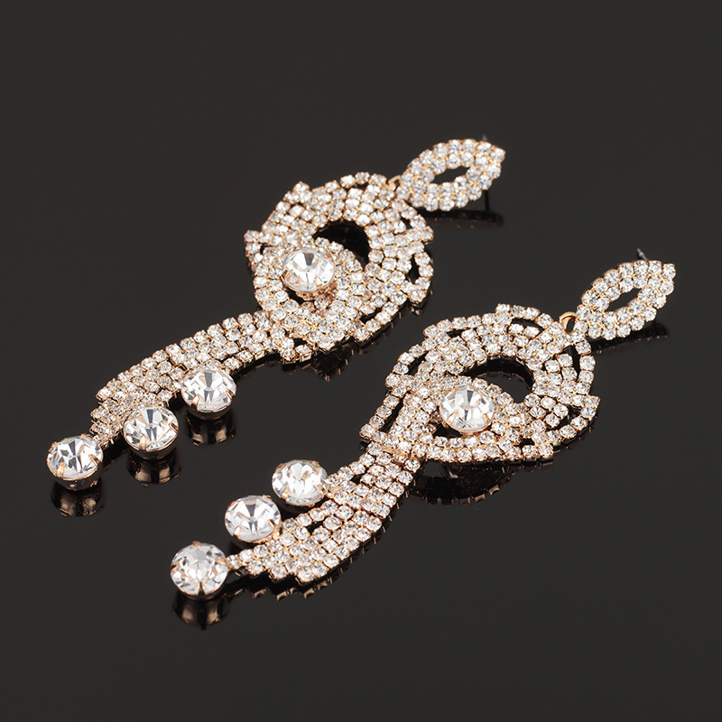 

Originality Long Fund Rhinestone Exaggeration Will Earrings Woman Temperament High Ear File Nail