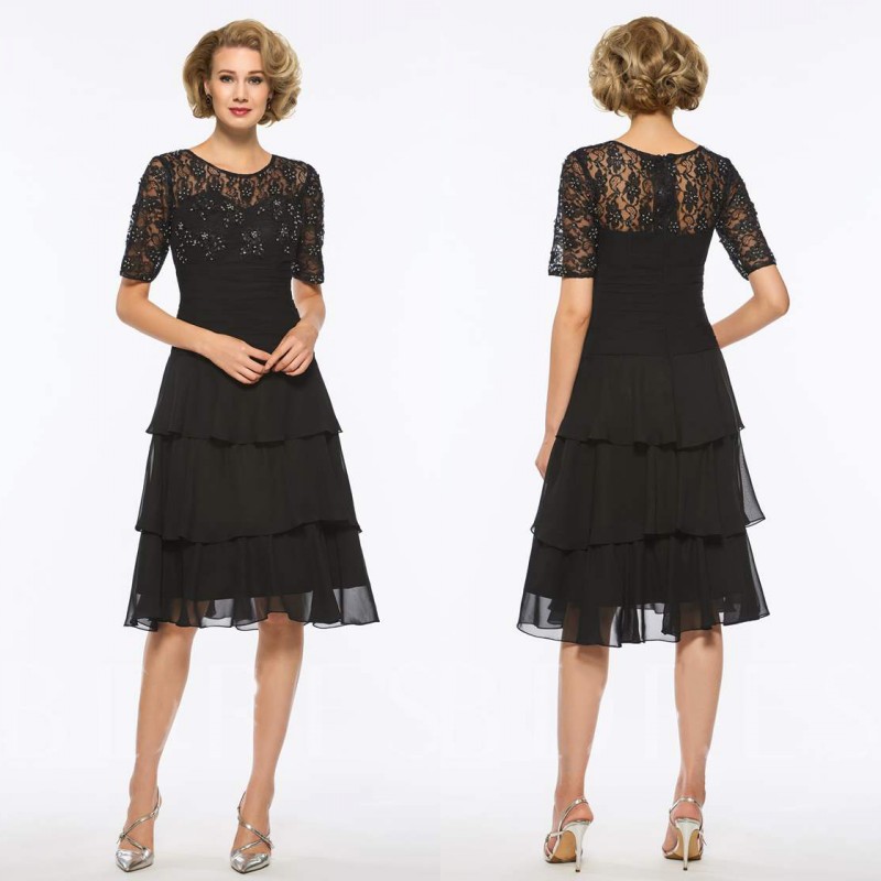 

2019 Chic Mother Of The Bride Dresses Lace Appliqued Pearls Knee Length Wedding Guest Dress Plus Size Formal Party Gowns